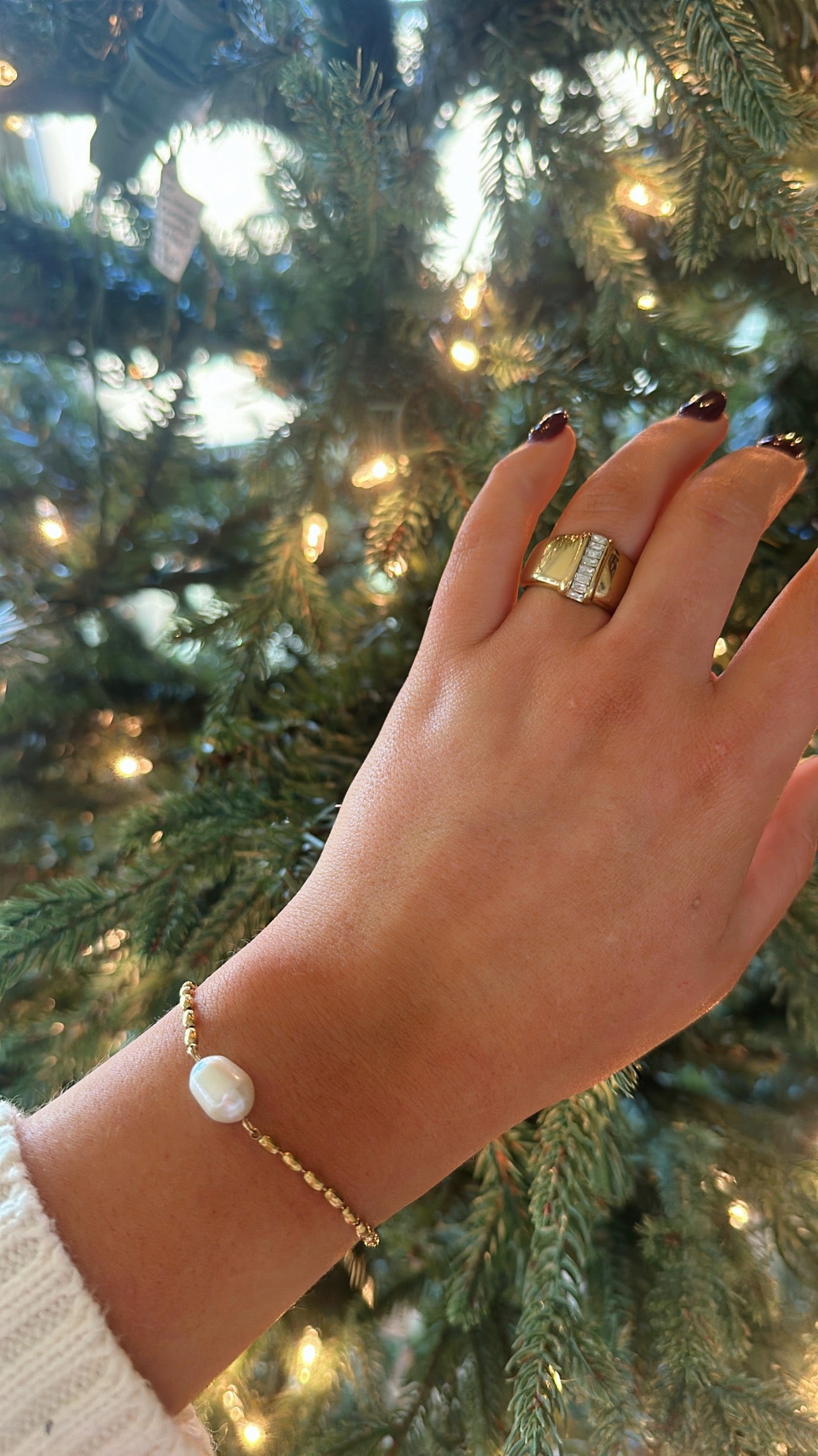Pearl Beaded Bracelet